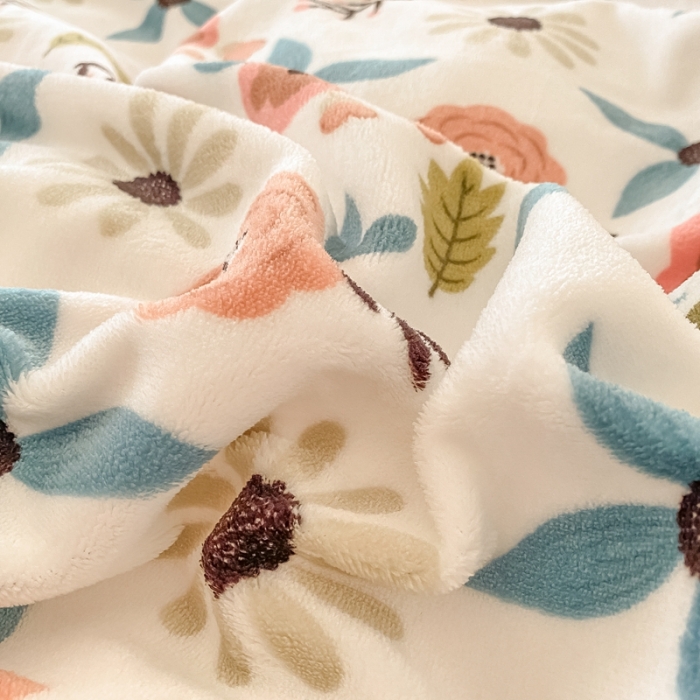 91家纺网 家纺一手货源 找家纺 上尚居 2022新款加厚保暖牛奶绒四件套 蔷薇花开粉