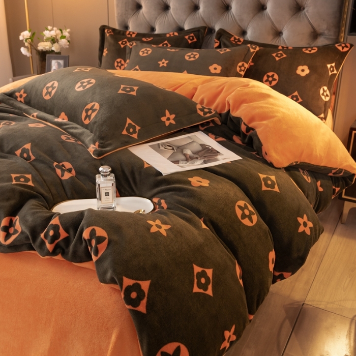 91家纺网 家纺一手货源 找家纺 上尚居 2022新款加厚保暖牛奶绒四件套 时尚经典咖