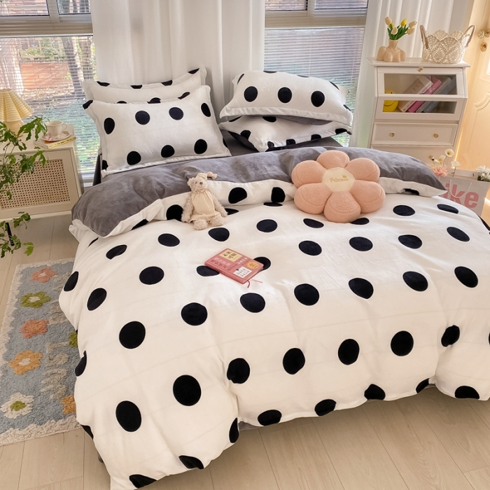 91家纺网 家纺一手货源 找家纺 上尚居 2022新款加厚保暖牛奶绒四件套 甜蜜波点