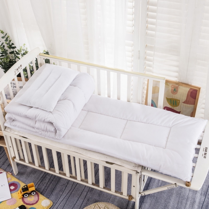 91家纺网 家纺一手货源 找家纺 （总）乐秀家纺2021新款幼儿园专用被芯三件套-棉花包布被芯