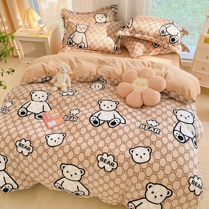 91家纺网 家纺一手货源 找家纺 上尚居 2022新款加厚保暖牛奶绒四件套 熊熊乐园咖