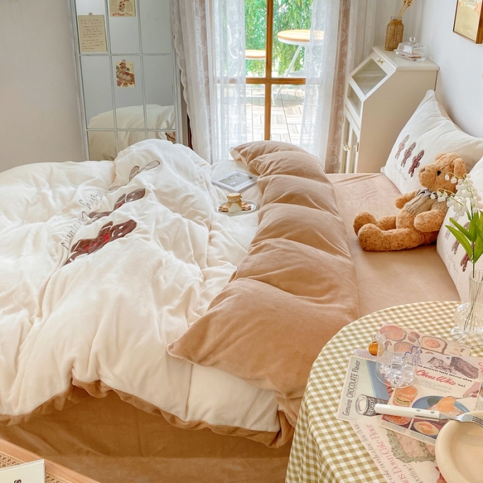 91家纺网 家纺一手货源 找家纺 星期八 2021新款圣诞款牛奶绒四件套 姜饼人