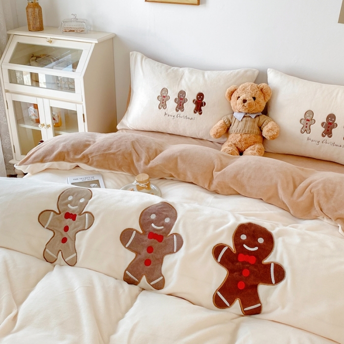 91家纺网 家纺一手货源 找家纺 星期八 2021新款圣诞款牛奶绒四件套 姜饼人