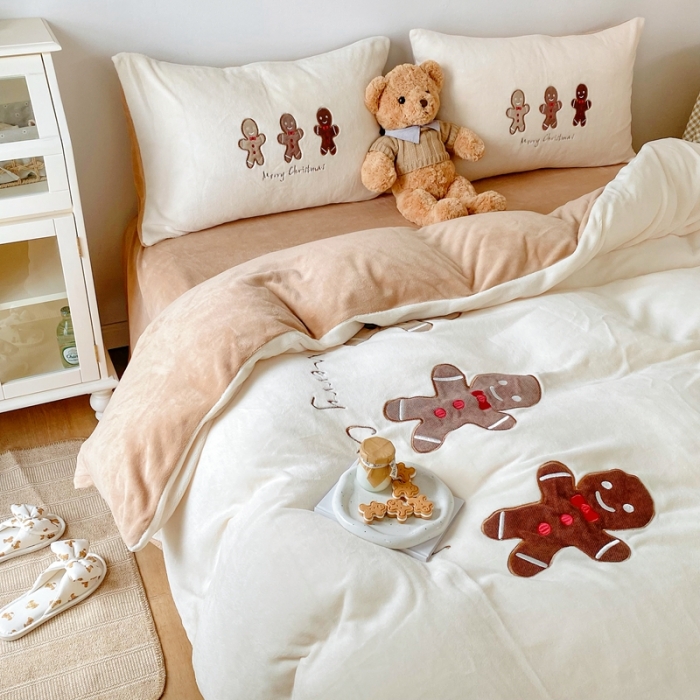 91家纺网 家纺一手货源 找家纺 星期八 2021新款圣诞款牛奶绒四件套 姜饼人