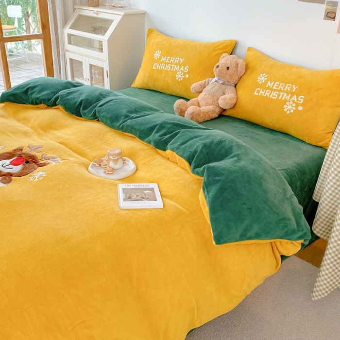 91家纺网 家纺一手货源 找家纺 星期八 2021新款圣诞款牛奶绒四件套 麋鹿