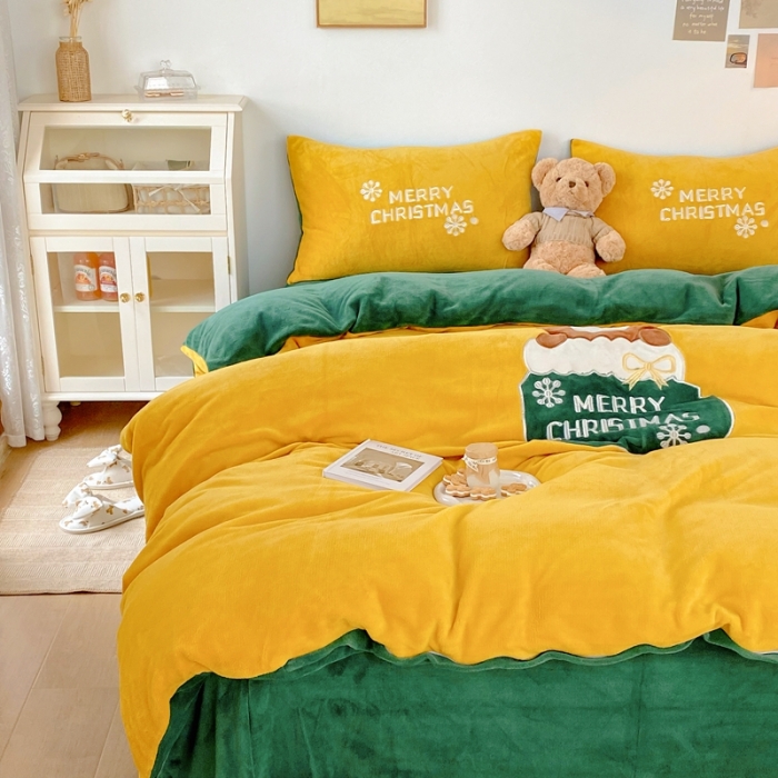 91家纺网 家纺一手货源 找家纺 星期八 2021新款圣诞款牛奶绒四件套 麋鹿