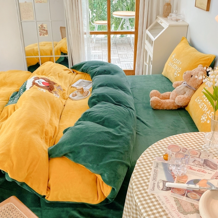 91家纺网 家纺一手货源 找家纺 星期八 2021新款圣诞款牛奶绒四件套 麋鹿