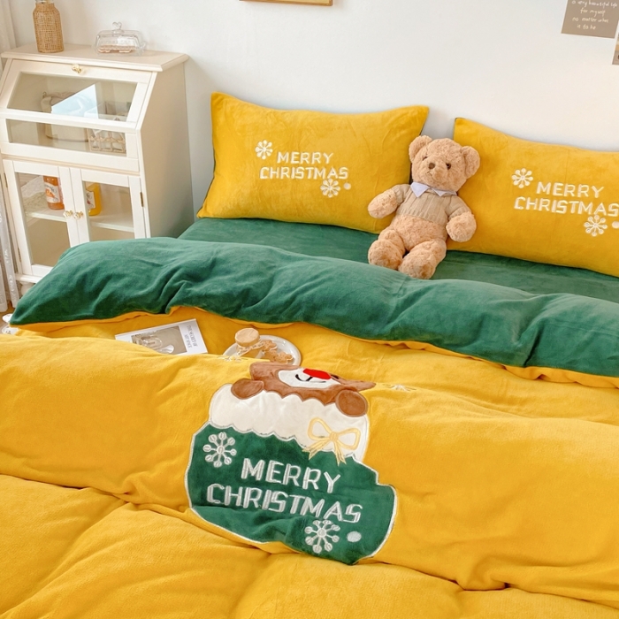 91家纺网 家纺一手货源 找家纺 星期八 2021新款圣诞款牛奶绒四件套 麋鹿