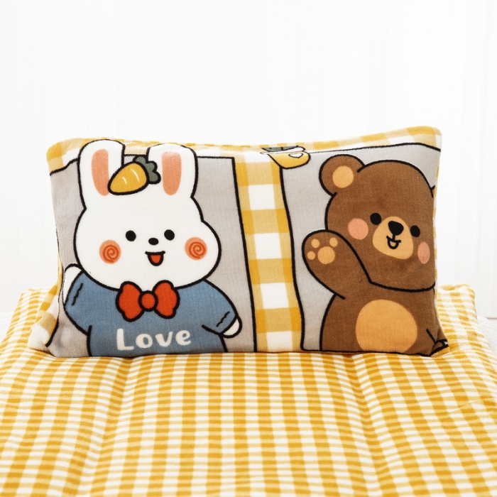 91家纺网 家纺一手货源 找家纺 乐秀家纺 2023新款牛奶绒幼儿园被子六套件 快乐一天