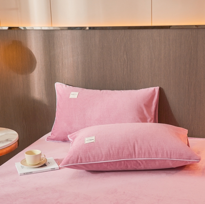 91家纺网 家纺一手货源 找家纺 秀色婴儿绒四件套冬季牛奶绒加绒双面绒被套丝诺四件套轻奢系豆沙