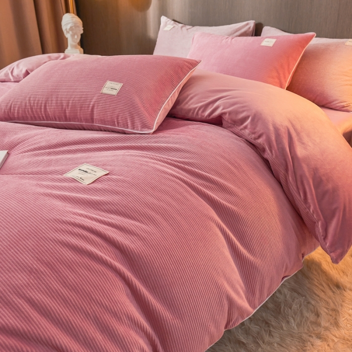 91家纺网 家纺一手货源 找家纺 秀色婴儿绒四件套冬季牛奶绒加绒双面绒被套丝诺四件套轻奢系豆沙