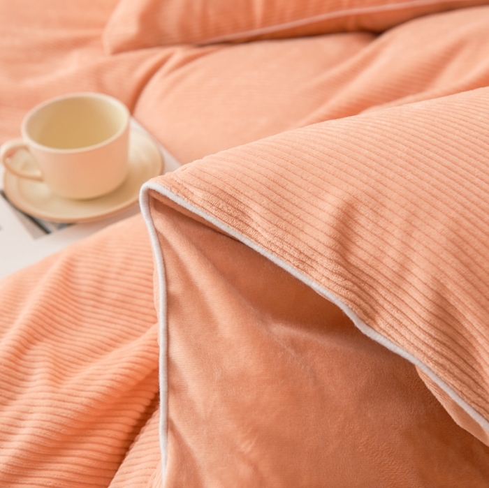 91家纺网 家纺一手货源 找家纺 秀色婴儿绒四件套冬季牛奶绒加绒双面绒被套丝诺四件套轻奢浅驼色