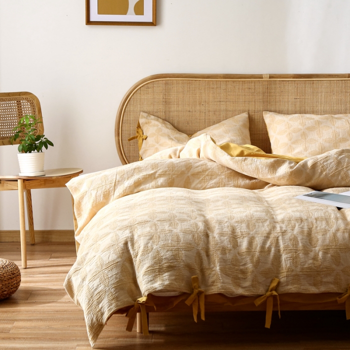 91家纺网 家纺一手货源 找家纺 总安莱生活  新款双层纱四叶草色织大提花蝴蝶结工艺款四件套