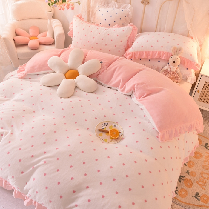 91家纺网 家纺一手货源 找家纺 欧冠家纺 2021新款保暖牛奶绒单被套 粉-爱心