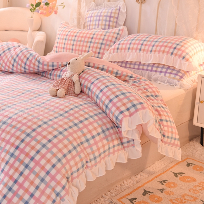 91家纺网 家纺一手货源 找家纺 欧冠家纺 2021新款保暖牛奶绒单被套 粉-格子