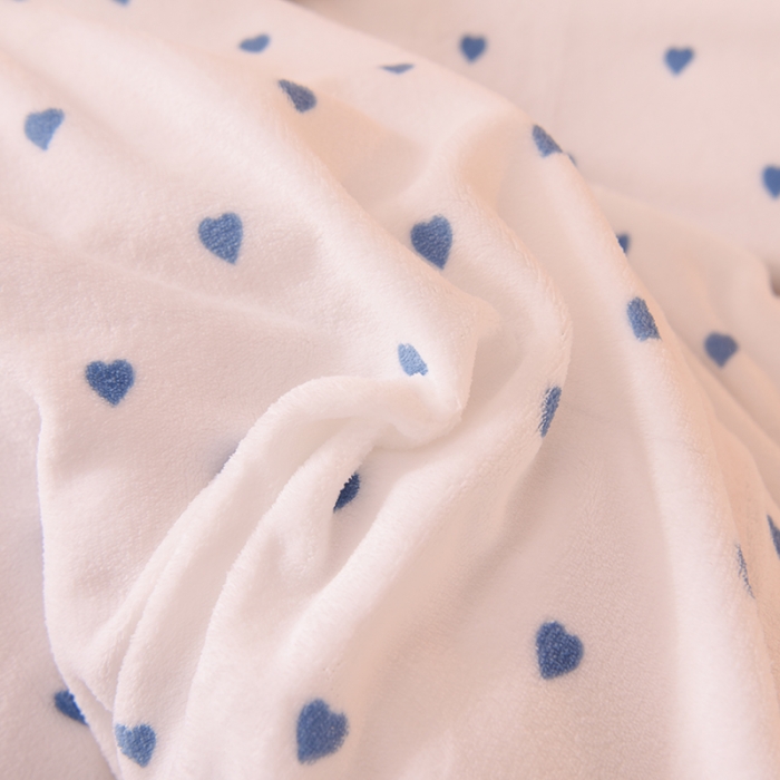 91家纺网 家纺一手货源 找家纺 欧冠家纺 2021新款保暖牛奶绒单被套 蓝-爱心