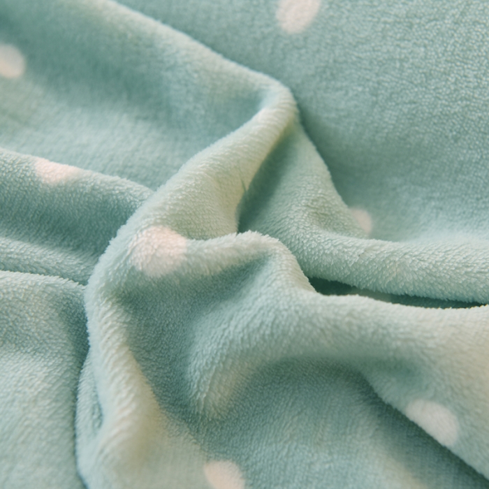 91家纺网 家纺一手货源 找家纺 欧冠家纺 2021新款保暖牛奶绒单被套 绿-波点