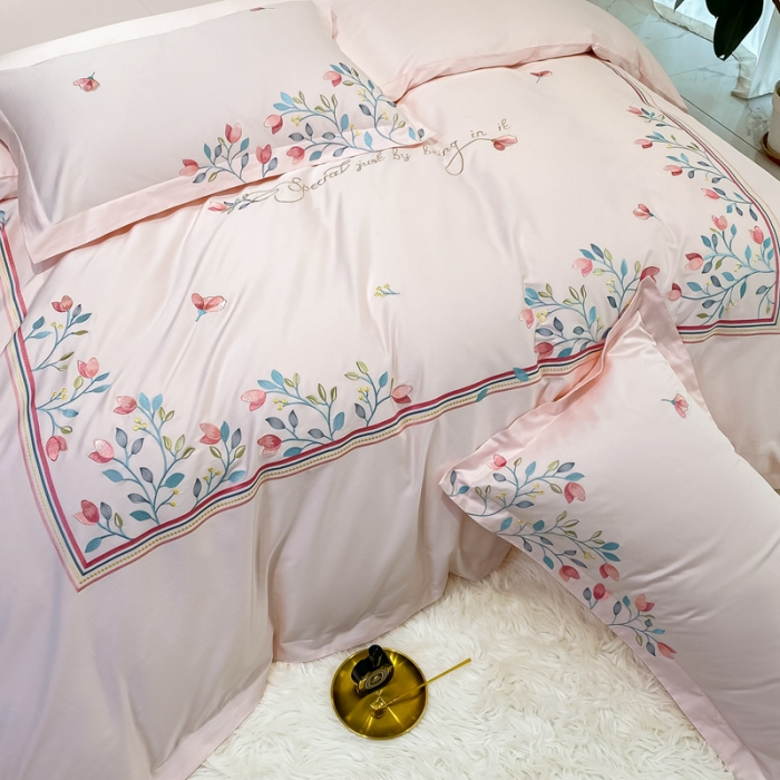 91家纺网 家纺一手货源 找家纺 品家居2021新款贝拉花园180支全棉澳棉刺绣四件套 贝拉花园-粉