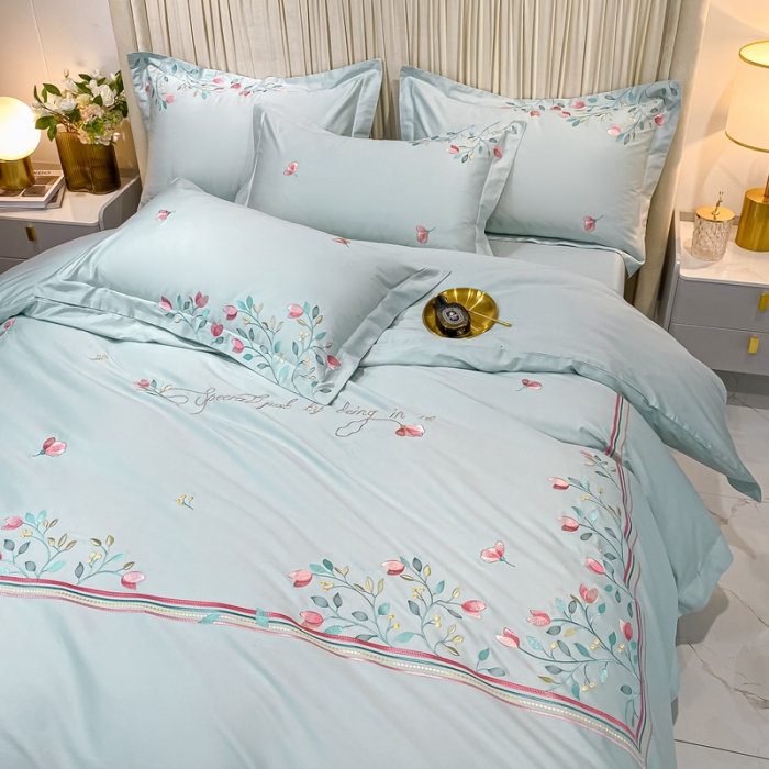 91家纺网 家纺一手货源 找家纺 品家居2021新款贝拉花园180支全棉澳棉刺绣四件套 贝拉花园-蓝