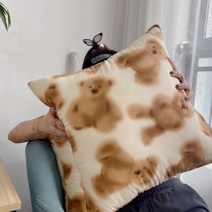 91家纺网 家纺一手货源 找家纺 （总）伟邦 2021新款高档全棉小熊抱枕