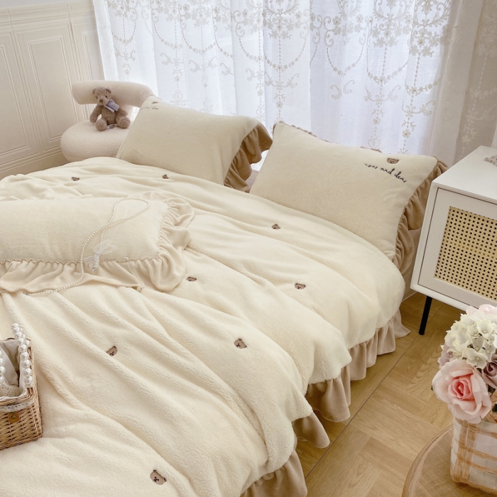 91家纺网 家纺一手货源 找家纺 玛奇朵 2021秋冬新款泰迪绒系列四件套 泰迪-白色