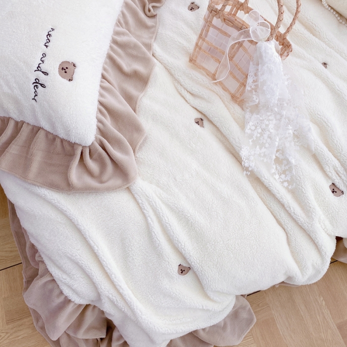 91家纺网 家纺一手货源 找家纺 玛奇朵 2021秋冬新款泰迪绒系列四件套 泰迪-白色