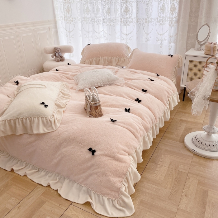 91家纺网 家纺一手货源 找家纺 玛奇朵 2021秋冬新款240克进口泰迪绒四件套-仙朵 粉