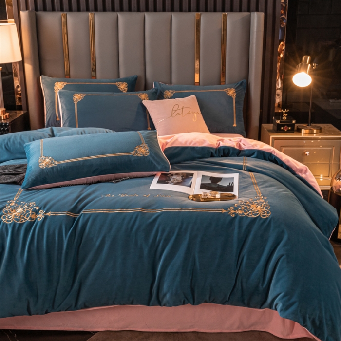 91家纺网 家纺一手货源 找家纺 慕色家纺2021新款欧式婴儿绒刺绣四件套 绒-宾利蓝+奶油粉