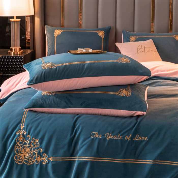 91家纺网 家纺一手货源 找家纺 慕色家纺2021新款欧式婴儿绒刺绣四件套 绒-宾利蓝+奶油粉