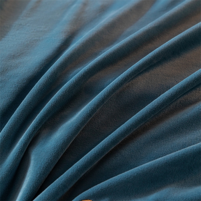 91家纺网 家纺一手货源 找家纺 慕色家纺2021新款欧式婴儿绒刺绣四件套 绒-宾利蓝+奶油粉