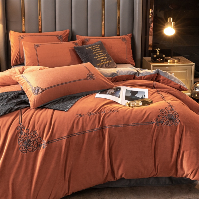 91家纺网 家纺一手货源 找家纺 慕色家纺2021新款欧式婴儿绒刺绣四件套 绒-时尚桔+深灰