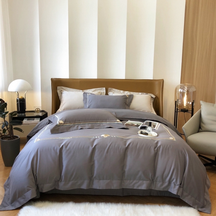 91家纺网 家纺一手货源 找家纺 2021新款进口超柔澳棉磨毛刺绣工艺款四件套恋-深灰