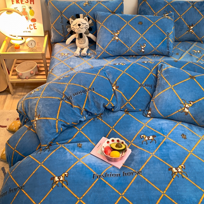 91家纺网 家纺一手货源 找家纺 金爱家 2021新款跑量款牛奶绒四件套 马到成功