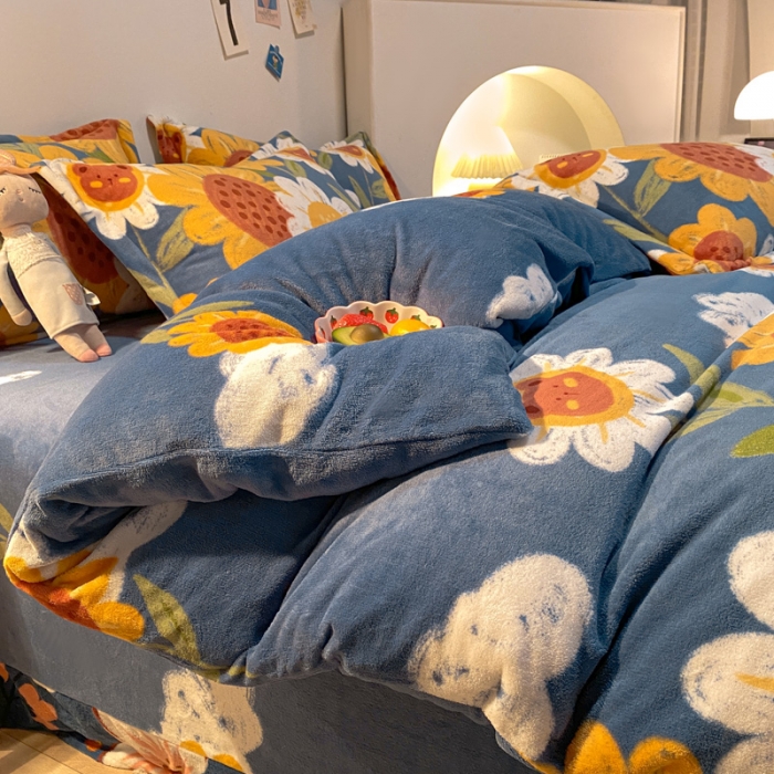 91家纺网 家纺一手货源 找家纺 金爱家 2021新款跑量款牛奶绒四件套 太阳花-蓝