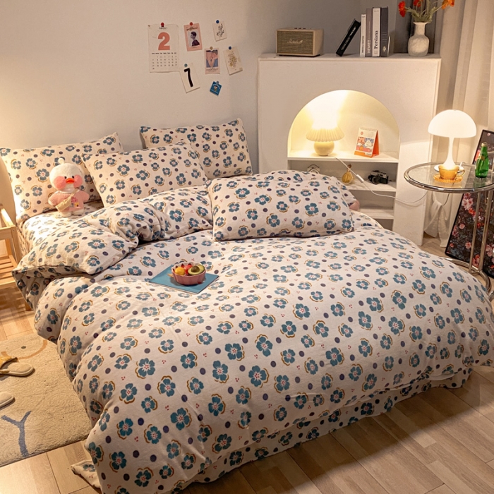 91家纺网 家纺一手货源 找家纺 金爱家 2021新款跑量款牛奶绒四件套 梅花-绿