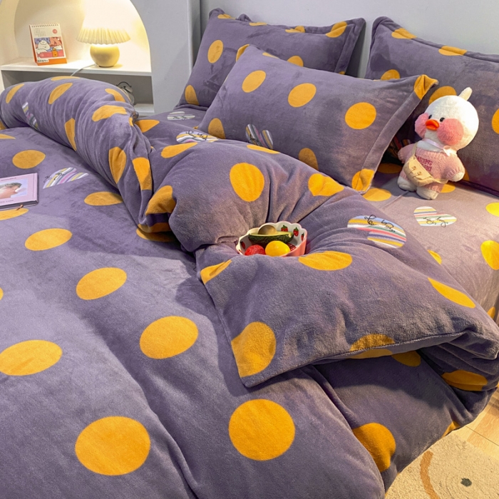 91家纺网 家纺一手货源 找家纺 金爱家 2021新款跑量款牛奶绒四件套 七彩心圆