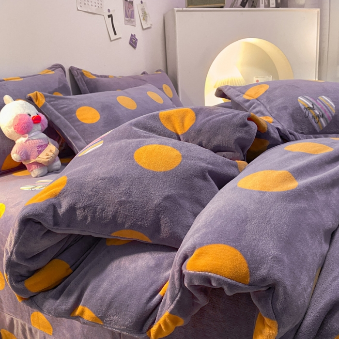 91家纺网 家纺一手货源 找家纺 金爱家 2021新款跑量款牛奶绒四件套 七彩心圆