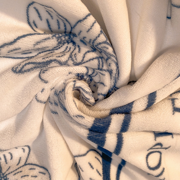 91家纺网 家纺一手货源 找家纺 金爱家 2021新款跑量款牛奶绒四件套 山茶花-蓝