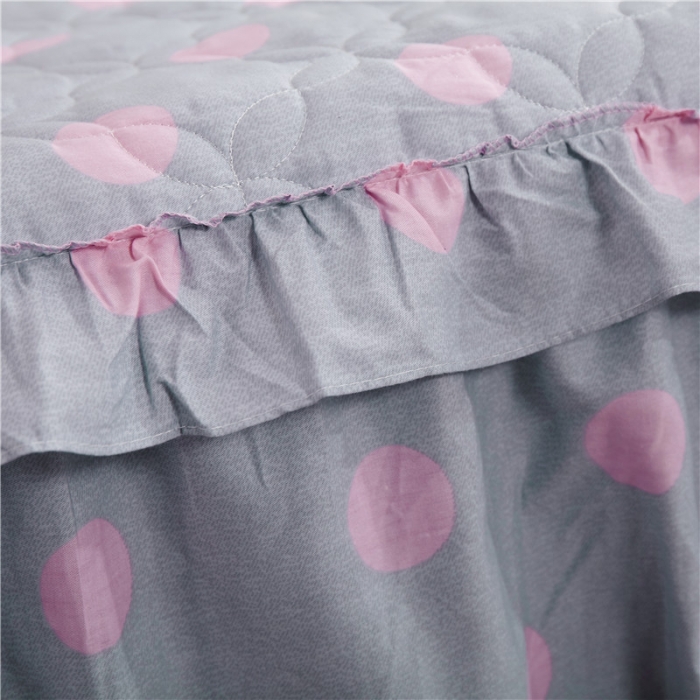 91家纺网 家纺一手货源 找家纺 纽缦 2021新款上下边夹棉四件套 粉波点