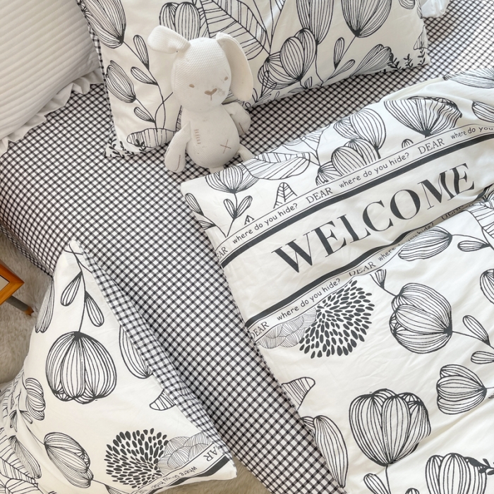 91家纺网 家纺一手货源 找家纺 梦家居2021新款赫本风四件套 黑茶