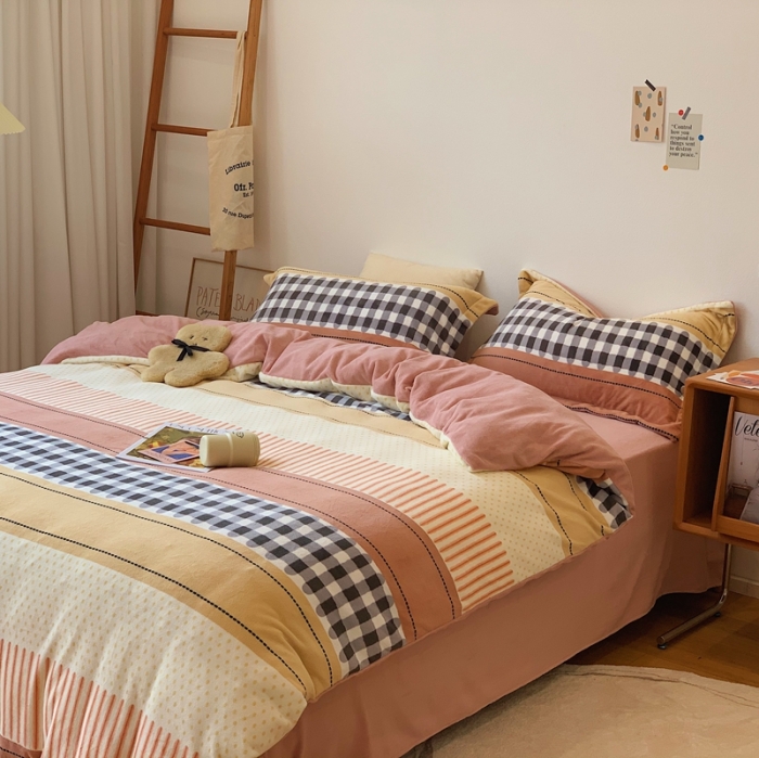 91家纺网 家纺一手货源 找家纺 时年家纺 2021新款牛奶绒印花系列四件套 西雅图粉