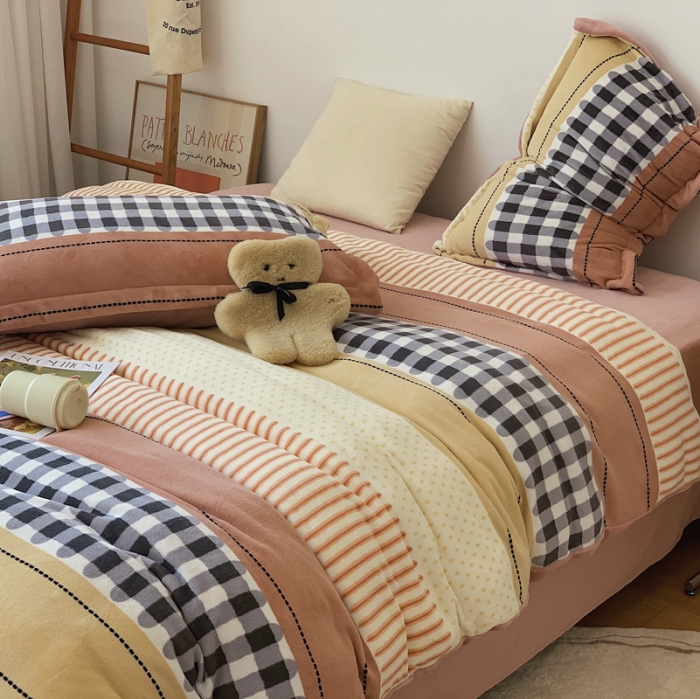 91家纺网 家纺一手货源 找家纺 时年家纺 2021新款牛奶绒印花系列四件套 西雅图粉