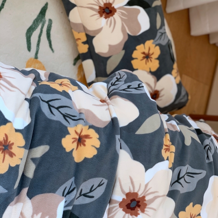 91家纺网 家纺一手货源 找家纺 时年家纺 2021新款牛奶绒印花系列四件套 向阳花开