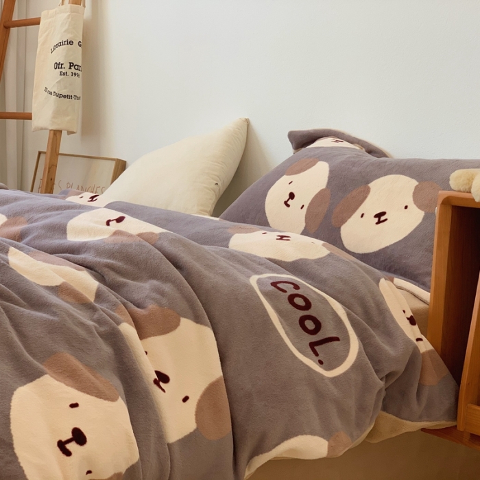 91家纺网 家纺一手货源 找家纺 时年家纺 2021新款牛奶绒印花系列四件套 酷酷狗咖