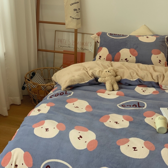 91家纺网 家纺一手货源 找家纺 时年家纺 2021新款牛奶绒印花系列四件套 酷酷狗蓝