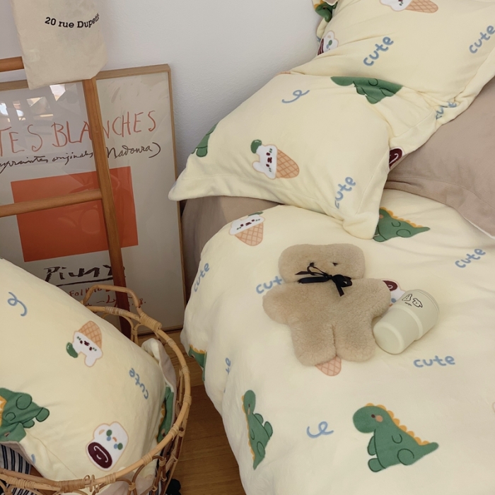 91家纺网 家纺一手货源 找家纺 时年家纺 2021新款牛奶绒印花系列四件套 萌宠