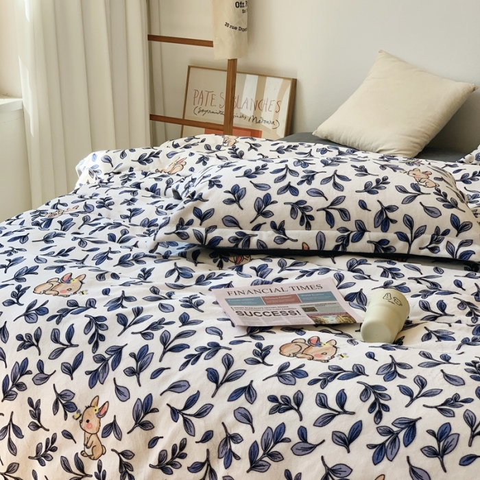 91家纺网 家纺一手货源 找家纺 时年家纺 2021新款牛奶绒印花系列四件套 萌萌兔