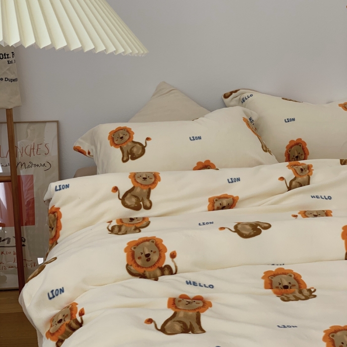 91家纺网 家纺一手货源 找家纺 时年家纺 2021新款牛奶绒印花系列四件套 小狮子