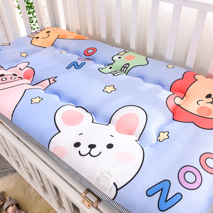 91家纺网 家纺一手货源 找家纺 嗨生活 2021新款数码印花水晶绒床垫 动物园