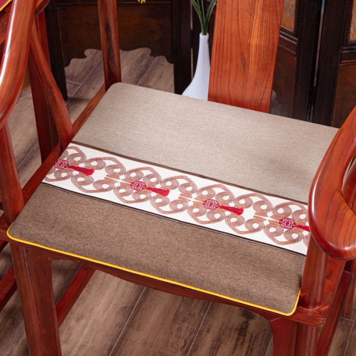 91家纺网 家纺一手货源 找家纺 （总）北辰 2021新款棉麻刺绣新中式坐垫红木沙发垫